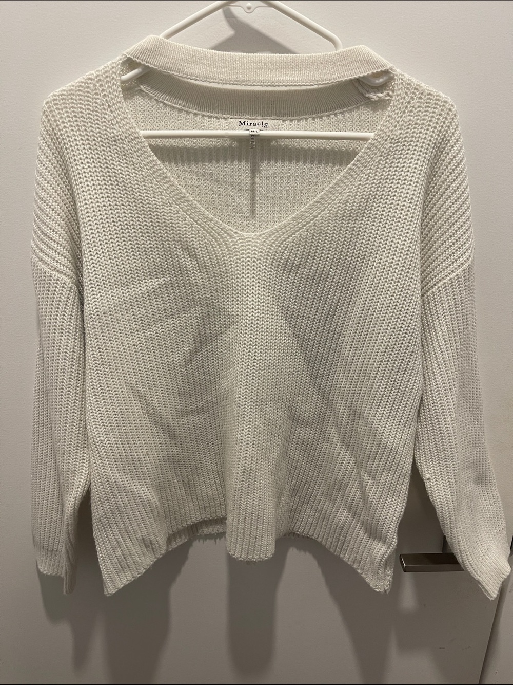 Miracle Cream V-Neck Knit Sweater - Women's Lightweight Pullover